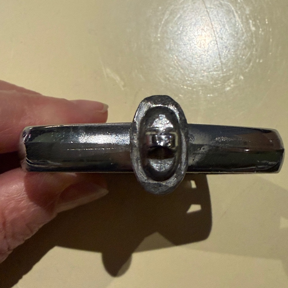 Vintage Chrysler Cordoba Hood Ornament Emblem Crest - Picture 5 of 9